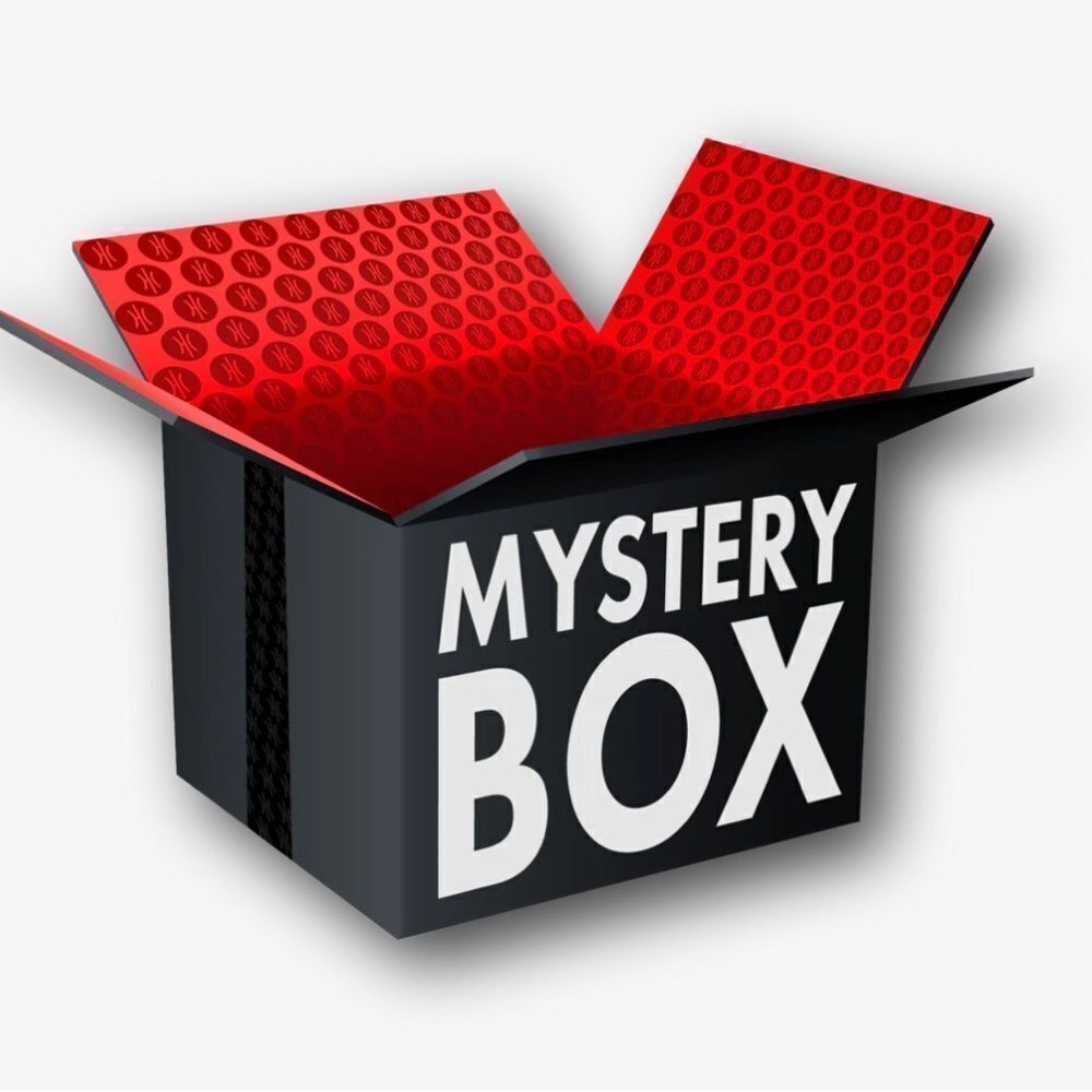 Press-on nail mystery bundle